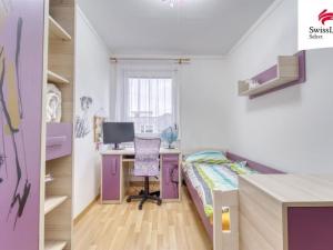 Prodej bytu 4+1, Mariánské Lázně, Dřevěná, 81 m2