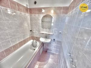 Prodej bytu 2+1, Uničov, Mohelnická, 56 m2