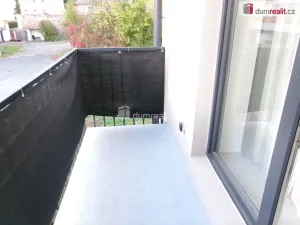 Pronájem bytu 1+kk, Dobrovice, Na Hložku, 30 m2