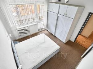 Prodej bytu 3+1, Sokolov, Jiřího z Poděbrad, 74 m2