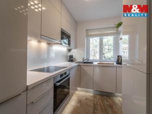 Prodej bytu 3+1, Hostivice, Na Pískách, 100 m2