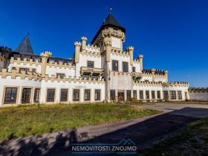 Prodej ubytování, Znojmo, Suchohrdelská, 1550 m2