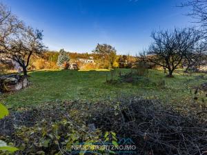 Prodej komerčního pozemku, Znojmo, Suchohrdelská, 2312 m2