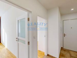 Pronájem bytu 2+kk, Praha - Strašnice, Černokostelecká, 41 m2