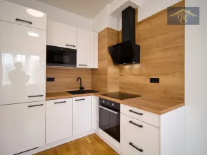 Pronájem bytu 2+kk, Praha - Strašnice, Černokostelecká, 41 m2