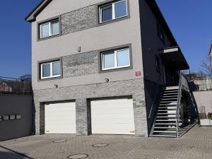 Pronájem bytu 4+kk, Praha - Běchovice, Manželů Lyčkových, 156 m2