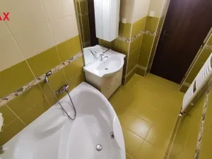 Prodej bytu 3+1, Štíty, Sportovní, 81 m2