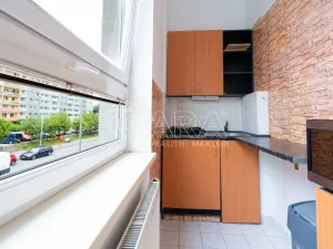 Pronájem bytu 1+kk, Praha - Stodůlky, Petržílkova, 32 m2