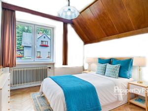 Prodej rodinného domu, Janovice, 250 m2