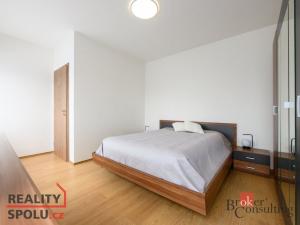 Pronájem bytu 2+kk, Plzeň - Bolevec, U Velkého rybníka, 59 m2