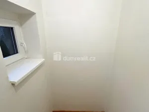 Pronájem bytu 1+1, Děčín - Děčín II-Nové Město, Lipová, 36 m2