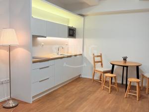 Pronájem bytu 2+kk, Ostrava, S. K. Neumanna, 50 m2