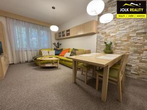 Pronájem bytu 3+1, Opava, Resslovo nábřeží, 78 m2