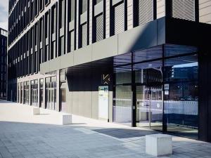 Pronájem kanceláře, Praha - Karlín, Rohanské nábřeží, 564 m2