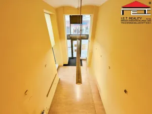 Pronájem obchodního prostoru, Brno, Orlí, 81 m2