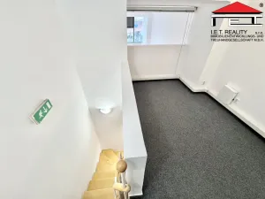 Pronájem obchodního prostoru, Brno, Orlí, 81 m2