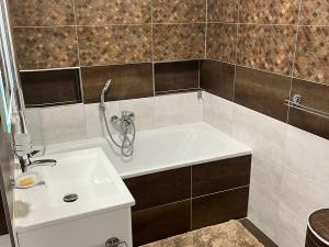 Prodej bytu 3+1, Lovosice, Osvoboditelů, 71 m2