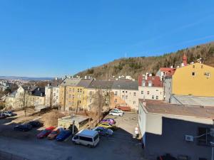 Pronájem bytu 3+1, Karlovy Vary, Raisova, 100 m2