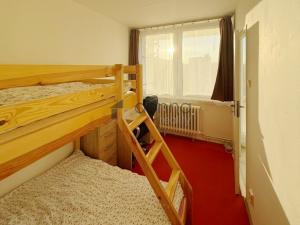 Pronájem bytu 2+kk, Praha, Nekvasilova, 41 m2