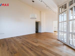 Pronájem bytu 3+kk, Praha - Satalice, Vinořská, 110 m2