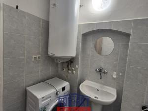 Pronájem bytu 2+kk, České Budějovice, nám. Přemysla Otakara II., 55 m2