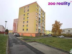 Prodej bytu 2+1, Chomutov, Vítězslava Nezvala, 49 m2