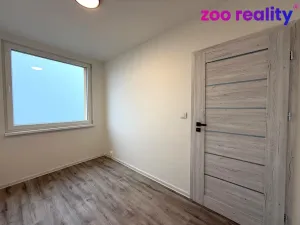 Prodej bytu 2+1, Chomutov, Vítězslava Nezvala, 49 m2