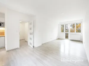 Pronájem bytu 3+1, Praha - Krč, Rosečská, 84 m2