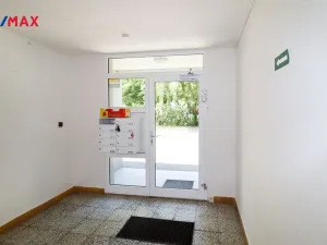 Prodej bytu 3+1, Praha - Chodov, Jažlovická, 75 m2