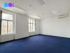 Pronájem kanceláře, Praha, Žerotínova, 100 m2