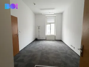 Pronájem kanceláře, Praha, Žerotínova, 100 m2