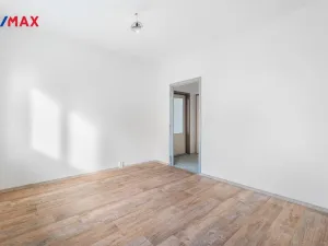 Prodej bytu 3+1, Liberec - Liberec VI-Rochlice, Sametová, 70 m2