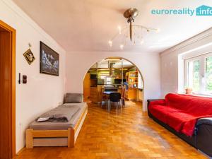 Prodej rodinného domu, Aš, Březová, 210 m2