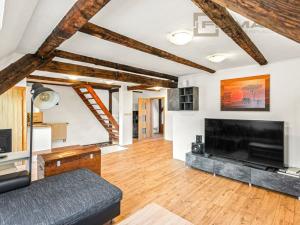 Prodej rodinného domu, Hora Svatého Šebestiána, 210 m2