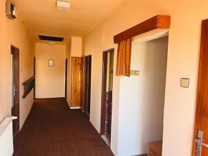 Prodej rodinného domu, Kamenné Žehrovice, Revoluční, 280 m2