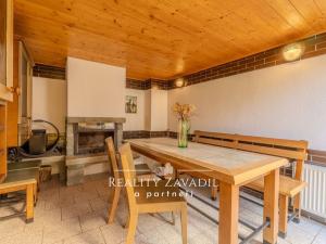 Prodej chaty, Komorní Lhotka, 150 m2