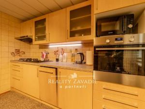 Prodej chaty, Komorní Lhotka, 150 m2