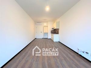 Pronájem bytu 1+kk, Olomouc, Šantova, 28 m2