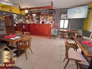 Prodej restaurace, Solnice, Masarykovo náměstí, 1021 m2
