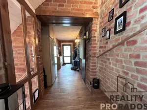 Prodej rodinného domu, Kuchařovice, Znojemská, 160 m2