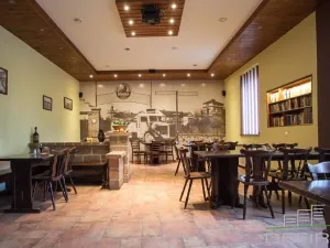 Prodej vícegeneračního domu, Praha - Újezd nad Lesy, Starokolínská, 510 m2