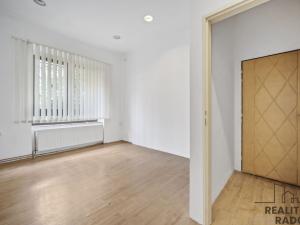 Pronájem bytu 2+kk, Pardubice, Smilova, 48 m2