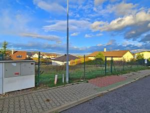 Prodej pozemku, Králův Dvůr - Levín, Na Vyhlídce, 629 m2