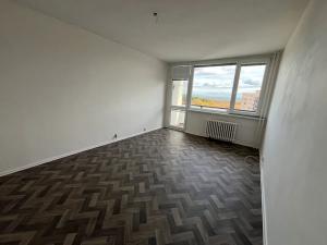 Pronájem bytu 2+1, Chomutov, 17. listopadu, 58 m2