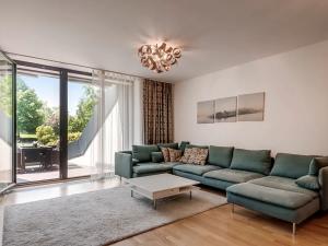 Prodej bytu 6+kk a větší, Praha - Žižkov, Ke kapslovně, 226 m2