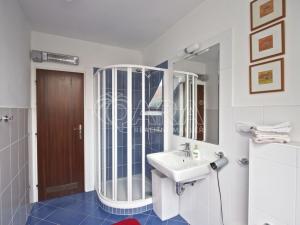 Pronájem rodinného domu, Praha - Kunratice, Ke hrádku, 417 m2