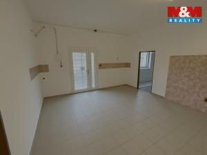 Pronájem výrobních prostor, Hostomice, Tyršovo náměstí, 220 m2