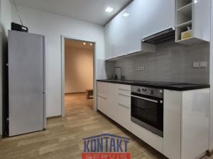 Pronájem bytu 3+1, České Budějovice, Lidická tř., 68 m2