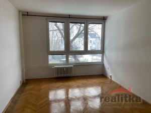 Prodej bytu 2+1, Opava - Kateřinky, Holasická, 59 m2