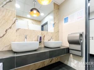 Pronájem kanceláře, Praha - Karlín, Thámova, 252 m2